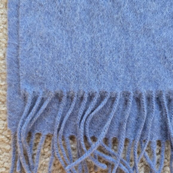 NWOT Large Thick Soft Wool Scarf with Fringe Cornflower Blue - Picture 2 of 6